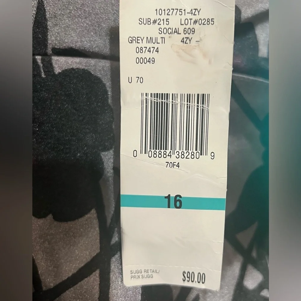 NWT, Jones wear, satin dress, sz 16 - Picture 4 of 4